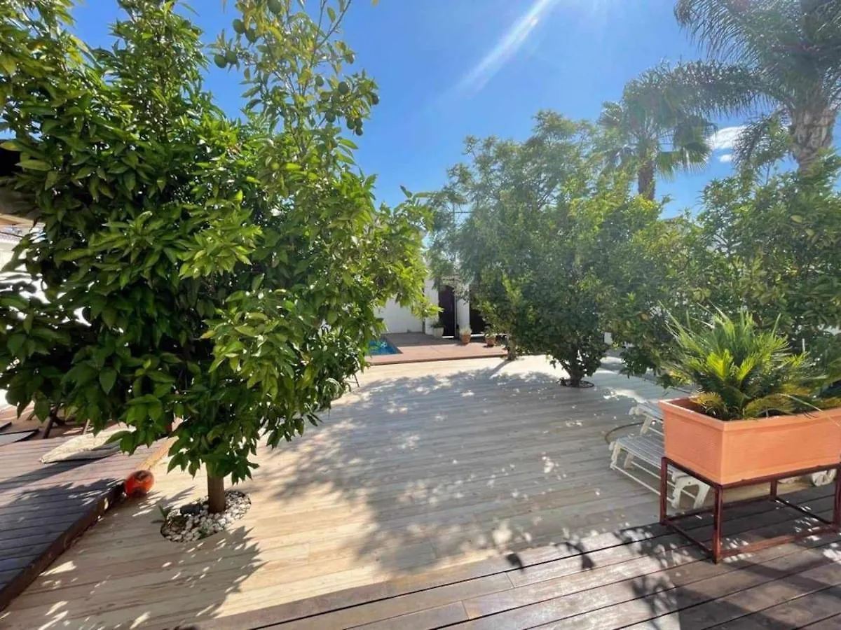 Bonita Villa Moderna Cerca De La Playa Estepona