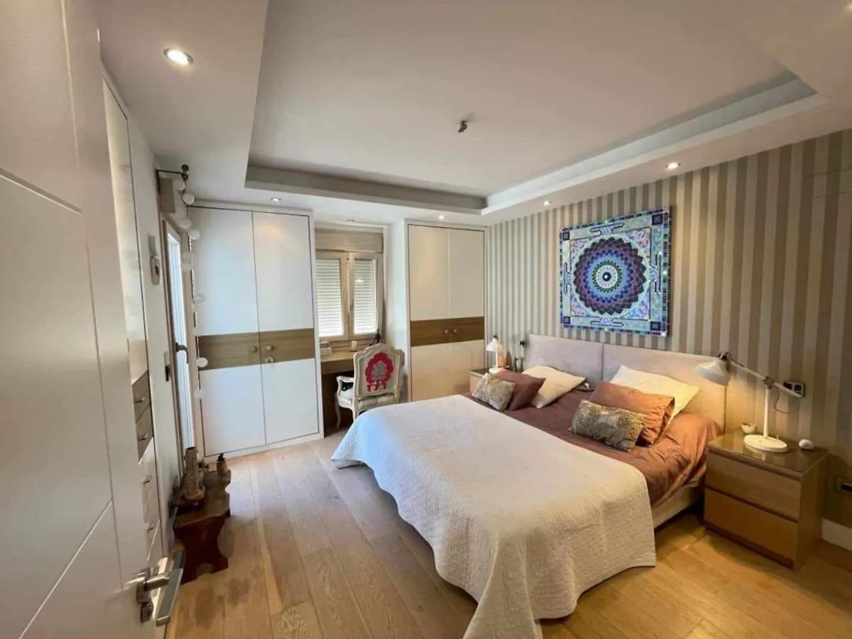 Bonita Villa Moderna Cerca De La Playa Estepona
